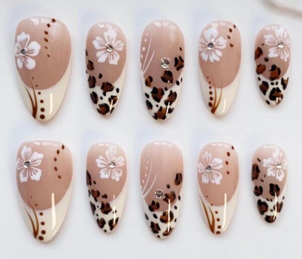 Chic Leopard Print & White Floral French Tip Press On Nails